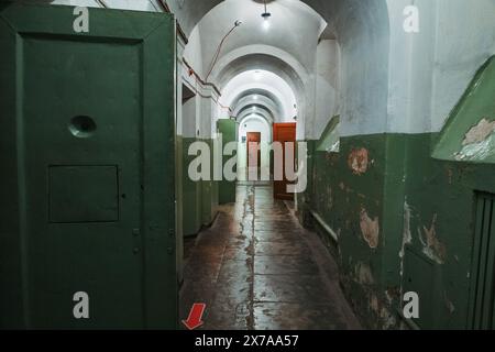 Intérieur du Musée des occupations et des combats de la liberté, dans un ancien bâtiment du KGB à Vilnius, Lituanie Banque D'Images