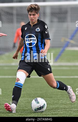 Aalter, Belgique. 18 mai 2024. Isabelle Iliano (18 ans) du Club YLA photographiée lors d'un match de football féminin entre le Club Brugge Dames YLA et le RSC Anderlecht le 9ème jour de match en play-off 1 de la saison 2023 - 2024 de la Super League belge des femmes du loto, le samedi 18 mai 2024 à Aalter, BELGIQUE . Crédit : Sportpix/Alamy Live News Banque D'Images