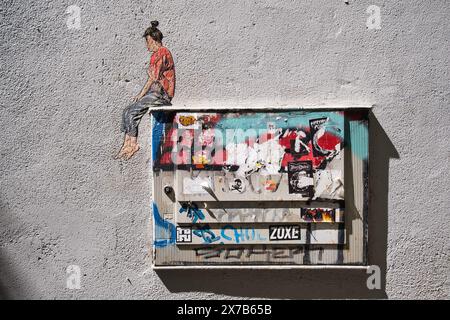 Petit graffiti sur un mur à Madrid Banque D'Images