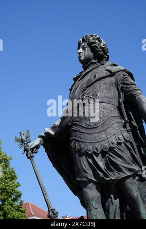 Friedrich 1, roi de Prusse - copie moderne d'une statue d'Andreas Schlüter au Schloss Charlottenburg Banque D'Images