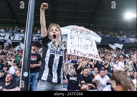 Almelo, pays-Bas. 19 mai 2024. ALMELO, Stadium Erve Asito, 19-05-2024, saison 2023/2024, Dutch Eredivisie Football pendant le match Heracles - Fortuna Sittard supporter Heracles crédit : Pro Shots/Alamy Live News Banque D'Images