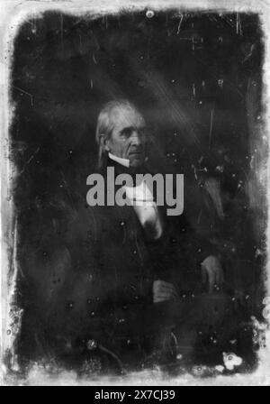 James Knox Polk, portrait de trois quarts de longueur, trois quarts à droite, assis, Hallmark : 40M., face à la lumière / H. Pfister. Washington : Smithsonian institution Press, 1978, p. 343., Transfer ; U.S. War College; 1920. (DLC/PP-1920:46153)., fait partie de : collection daguerréotype , publiée dans : Viewpoints ; une sélection des collections picturales de la Bibliothèque du Congrès .... Washington : Bibliothèque du Congrès ..., 1975, no. 73., produit par le studio de Mathew Brady.. Polk, James K., (James Knox), 1795-1849. Banque D'Images