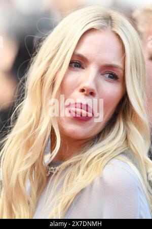 Cannes, France. 19 mai 2024. L'actrice britannique Sienna Miller assiste à la première de Horizon : an American Saga au 77e Festival de Cannes, en France, le dimanche 19 mai 2024. Photo de Rune Hellestad/ crédit : UPI/Alamy Live News Banque D'Images