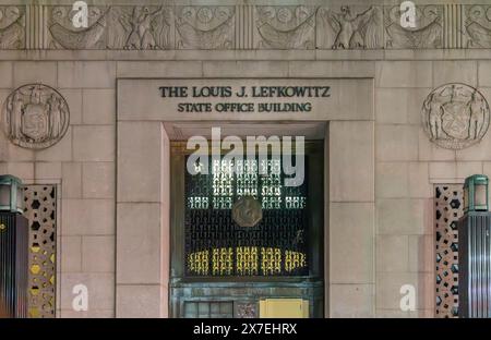 Image détaillée de l'entrée du bureau d'État Louis J Jefkowitz Banque D'Images