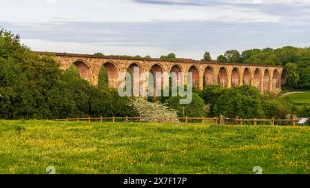 Le viaduc de Cefn Mawr près de Pentre à Wrexham, Clwyd, pays de Galles, Royaume-Uni Banque D'Images