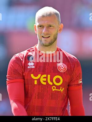 Sheffield, Royaume-Uni. 19 mai 2024. Adam Davies de Sheffield United se réchauffe avant le match, lors du match de premier League Sheffield United vs Tottenham Hotspur à Bramall Lane, Sheffield, Royaume-Uni, le 19 mai 2024 (photo de Cody Froggatt/News images) à Sheffield, Royaume-Uni le 19/05/2024. (Photo de Cody Froggatt/News images/Sipa USA) crédit : Sipa USA/Alamy Live News Banque D'Images