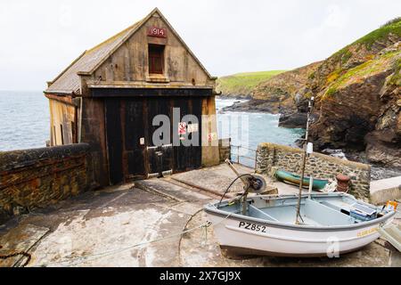 L'ancienne station de sauvetage, Lizard point, Cornouailles, West Country, Angleterre Banque D'Images