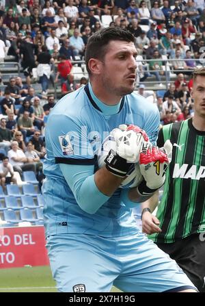 Reggio Emilia, Italie. 19 mai 2024. Foto Gianni Santandrea/LaPresse 19 maggio 2024 Reggio Emilia, Italia - sport, calcio - Sassuolo vs Cagliari - Campionato di calcio Serie A Tim 2023/2024 - Stadio Mapei. Nella foto : Scuffet photo Gianni Santandrea/LaPresse 19 mai 2024 Reggio Emilia, Italie - sports, soccer - Sassuolo vs Caglairi - championnat de football Serie A Tim 2023/2024 - stade Mapei. Dans l'image : Scuffet crédit : LaPresse/Alamy Live News Banque D'Images