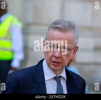 Londres, Royaume-Uni. 20 mai 2024. Michael Gove le secrétaire d'État au nivellement, au logement et aux collectivités et ministre des relations intergouvernementales est vu quitter le bureau du cabinet crédit Whitehall : Richard Lincoln/Alamy Live News Banque D'Images