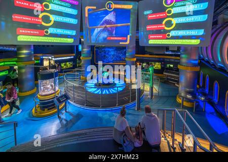 Intérieur de l'aquarium profond, Kingston upon Hull, Yorkshire, Angleterre, Royaume-Uni Banque D'Images