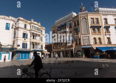 Tunis, Tunisie. 4 mai 2024 la place de la victoire est située Avenue de France et sépare la médina historique de ville Nouvelle à Tunis, Banque D'Images