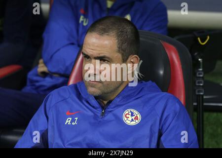 Mexico, Ciudad de Mexico, Mexique. 19 mai 2024. Andre Jardine Club America entraîneur en chef lors de la demi-finale du tournoi mexicain Clausura, deuxième manche de la Liga MX. L'Amérique bat Chivas 1 à 0, le score total était de 1-0 avec Club America en finale. (Crédit image : © Ismael Rosas/eyepix via ZUMA Press Wire) USAGE ÉDITORIAL SEULEMENT! Non destiné à UN USAGE commercial ! Banque D'Images