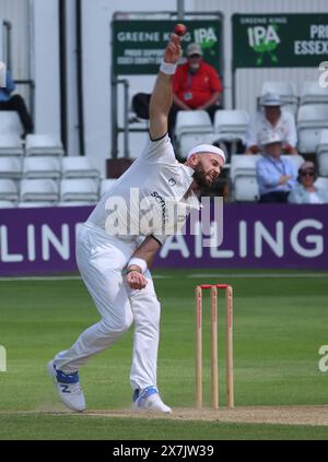 Michael Rae de Warwickshire CCC en action lors du VITALITY COUNTY CHAMPIONSHIP - DIVISION ONE Day ONE of 4 match entre Essex CCC contre Warwickshire Banque D'Images