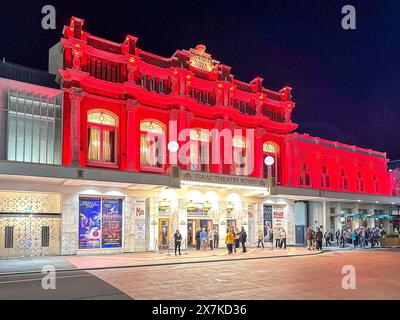 Isaac Theatre Royal la nuit, Gloucester Street, Christchurch Central, Christchurch (Ōtautahi), Canterbury, nouvelle-Zélande Banque D'Images