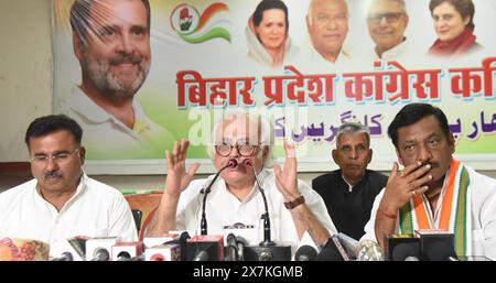 Patna, Inde. 19 mai 2024. PATNA, INDE - 19 MAI : le dirigeant du Congrès Jairam Ramesh avec le président du Congrès du Bihar Akhilesh Prasad Singh s'adressant à une conférence de presse à l'Ashram de Sadaquat le 19 mai 2024 à Patna, en Inde. (Photo de Santosh Kumar/Hindustan Times/Sipa USA ) crédit : Sipa USA/Alamy Live News Banque D'Images