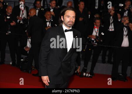 20 mai 2024, Cannes, Côte d'azur, France : SEBASTIAN STAN quitte le tapis rouge après la première projection de 'The Apprentice' au 77e Festival annuel de Cannes au Palais des Festivals de Cannes, France (crédit image : © Mickael Chavet/ZUMA Press Wire) USAGE ÉDITORIAL SEULEMENT! Non destiné à UN USAGE commercial ! Banque D'Images