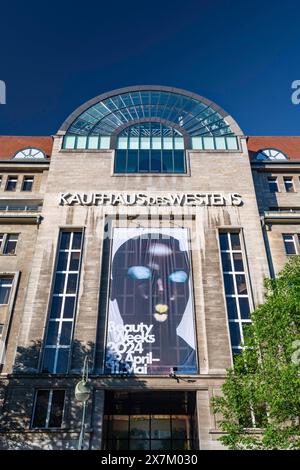 Grands magasins de luxe KaDeWe, Kaufhaus des Westens, Tauentzienstrasse, Berlin, Allemagne Banque D'Images