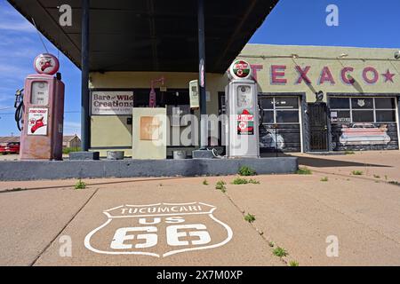 Ancienne station-service Texaco sur l'historique route 66, Tucumcari, Nouveau-Mexique Banque D'Images