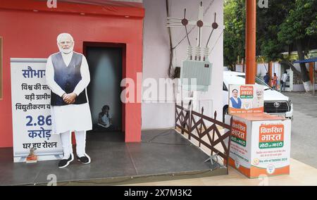 Patna, Inde. 19 mai 2024. PATNA, INDE - 19 MAI : amassage du premier ministre Narendra Modi au bureau du BJP lors de la visite du premier ministre Narendra Modi le 19 mai 2024 à Patna, en Inde. (Photo de Santosh Kumar/Hindustan Times/Sipa USA ) crédit : Sipa USA/Alamy Live News Banque D'Images