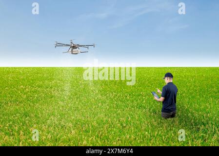 Concept de technologie agricole avec drone de contrôle d'ingénieur agricole voler au-dessus Banque D'Images