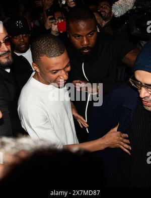 Paris, France. 20 mai 2024. Kyllian Mbappe à la fête du départ de Kylian Mbappe du PSG en présence de nombreuses célébrités, au restaurant Gigi, à Paris, dans la nuit du 20 mai 2024 au 21 mai 2024, photo Florian Poitout/ABACAPRESS. COM Credit : Abaca Press/Alamy Live News Banque D'Images