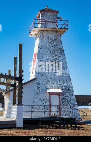 Bienvenue dans la province de l'Île-du-Prince-Édouard panneau sur le phare de Port Borden Front Range à Borden-Carleton, Île-du-Prince-Édouard, Canada Banque D'Images