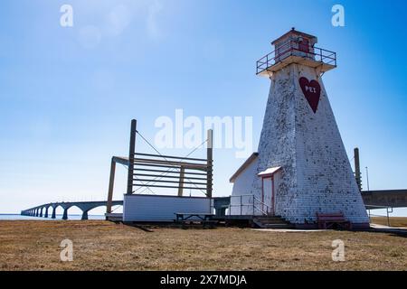 Bienvenue dans la province de l'Île-du-Prince-Édouard panneau sur le phare de Port Borden Front Range à Borden-Carleton, Île-du-Prince-Édouard, Canada Banque D'Images