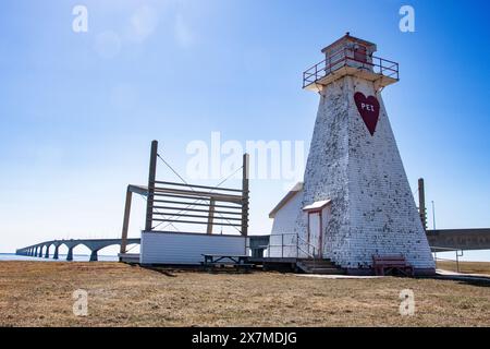 Bienvenue dans la province de l'Île-du-Prince-Édouard panneau sur le phare de Port Borden Front Range à Borden-Carleton, Île-du-Prince-Édouard, Canada Banque D'Images