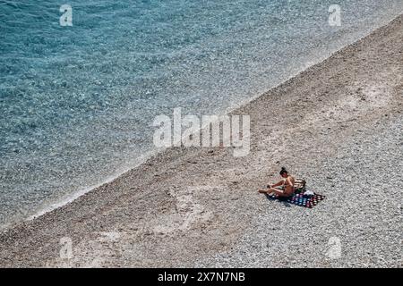 Roquebrune Cap Martin, France - 14 mai 2023 : plage de Roquebrune Cap Martin sur la Côte d'Azur Banque D'Images