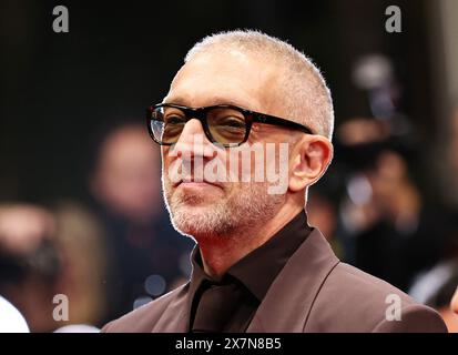 Cannes, France. 20 mai 2024. L'acteur français Vincent Cassel arrive pour la projection du film 'The Shrouds' à la 77ème édition du Festival de Cannes à Cannes, dans le sud de la France, le 20 mai 2024. Crédit : Gao Jing/Xinhua/Alamy Live News Banque D'Images