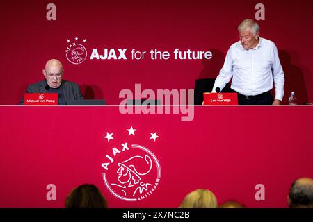 AMSTERDAM - Michael van Praag et Leo van Wijk lors d'une réunion avec les actionnaires d'Ajax à propos du directeur général démissionnaire Alex Kroes et de l'enquête de KPMG sur un conflit d'intérêts de l'ancien directeur technique Sven Mislintat. Kroes a repris son travail chez Ajax en tant que directeur technique, Mislintat a pris un poste technique au Borussia Dortmund. ANP RAMON VAN FLYMEN Banque D'Images