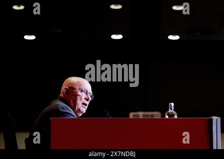 AMSTERDAM - Michael van Praag lors d'une réunion avec les actionnaires d'Ajax à propos du directeur général démissionnaire Alex Kroes et de l'enquête de KPMG sur un conflit d'intérêts de l'ancien directeur technique Sven Mislintat. Kroes a repris son travail chez Ajax en tant que directeur technique, Mislintat a pris un poste technique au Borussia Dortmund. ANP RAMON VAN FLYMEN Banque D'Images