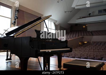 Lübeck Themenbild - Jugend musiziert Bundeswettbewerb, 19.05.2024 Themenbild - Jugend musiziert Bundeswettbewerb, 19.05.2024 Jugend musiziert 61. Bundeswettbewerb 2024 Deutscher Musikrat im Grossen Saal, Musikhochschule Luebeck. *** Lübeck photo thématique concours national Jugend musiziert, 19 05 2024 photo thématique concours national Jugend musiziert, 19 05 2024 concours national Jugend musiziert 61 2024 Conseil allemand de la musique dans la Grande salle, Université de musique de Luebeck Copyright : xEibner-Pressefoto/JonasxLohrmannx EP JLN Banque D'Images