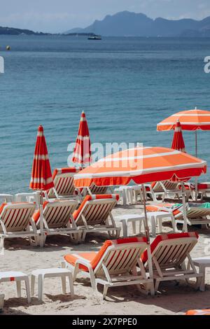 Plage de ville à Juan les Pins, sur la Côte d'Azur Banque D'Images