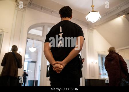 Personnel de l'Internationaal Theater Amsterdam (ITA) ou Stadsschouwburg, un théâtre sur la place Leidseplein à Amsterdam, la capitale des pays-Bas i. Banque D'Images