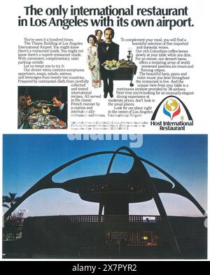 1976 Host International Restaurant ad - bâtiment à thème à l'aéroport de Los Angeles LAX Banque D'Images