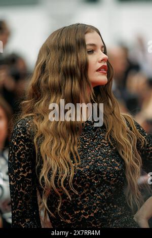 Festival de Cannes - Premiere - The Apprentice Barbara Palvin BEI der Premiere zu The Apprentice während der 77. Internationalen Filmfestspiele im Palais de Festival à Cannes am 18.05.2024. *** Festival de Cannes première The Apprentice Barbara Palvin lors de la première de The Apprentice lors du 77ème Festival International du film de Cannes au Palais de Festival de Cannes le 18 05 2024 Copyright : xEventpressxKochanx Banque D'Images