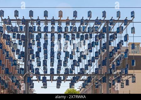 Amsterdam, pays-Bas - 15 mai 2018 : structure de panneau à l'entrée du marché ouvert Albert Cuyp à Albert Cuypstraat Street Spring Day. Banque D'Images