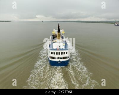 Ocean Nova Thames Visit, River Thames, Gravesend, Kent, Royaume-Uni - 23 avril 2023 Banque D'Images