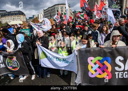 Manifestation contre le racisme et la discirimination. ong, associations ou syndicats marcheront avec | manifestation contre le racisme et la discrimination. Banque D'Images