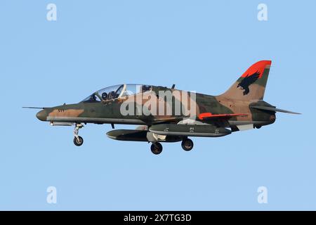 Un ancien Hawk T67 de la République de Corée débarquant à RAF Lakenheath. Ceux-ci sont maintenant pilotés par RAVN, un entrepreneur civil fournissant une formation au combat aérien. Banque D'Images