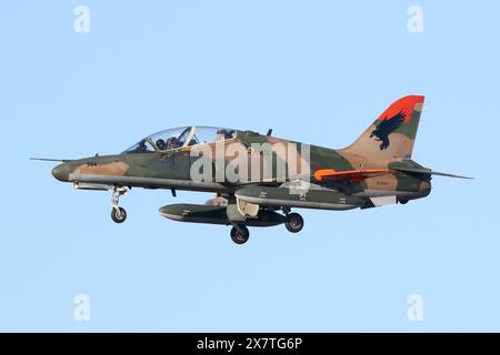 Un ancien Hawk T67 de la République de Corée débarquant à RAF Lakenheath. Ceux-ci sont maintenant pilotés par RAVN, un entrepreneur civil fournissant une formation au combat aérien. Banque D'Images