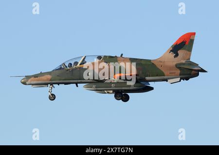 Un ancien Hawk T67 de la République de Corée débarquant à RAF Lakenheath. Ceux-ci sont maintenant pilotés par RAVN, un entrepreneur civil fournissant une formation au combat aérien. Banque D'Images