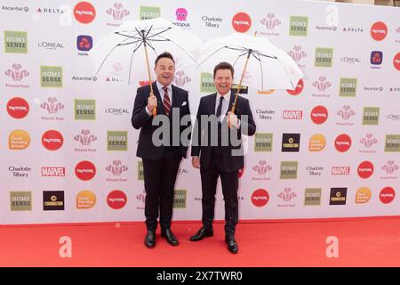 Londres, Royaume-Uni. 21 mai 2024. ANT McPartlin et Declan Donnelly participent aux concours Prince's Trust et TKMaxx & Homesense Awards 2024 Red Carpet Arrivals au Theatre Royal, Drury Lane, le 21 mai 2024 à Londres, au Royaume-Uni. Crédit : S.A. / Alamy Live News Banque D'Images