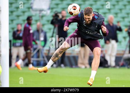 Dublin, République d'Irlande. 21 mai 2024. Robert Andrich de Bayer Leverkusen est à la tête d'une séance d'entraînement à la veille du match final de l'UEFA 2023/2024 Europa League entre Atalanta BC et Bayer Leverkusen au stade Dublin Arena de Dublin, en République d'Irlande, le 21 mai 2024. Crédit : Insidefoto di andrea staccioli/Alamy Live News Banque D'Images