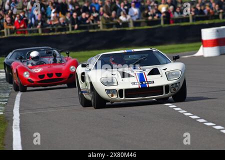 Michael Birch, Ford GT40, Surtees Trophée une course de vingt minutes à pilote unique pour des prototypes sportifs illimités qui figuraient dans les courses entre 1960 et 19 Banque D'Images