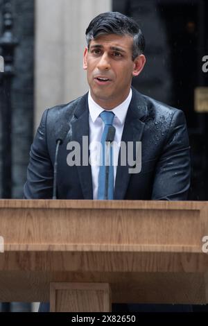 Londres, Royaume-Uni. 22 mai 2024. Le premier ministre britannique Rishi Sunak fait une déclaration annonçant une élection générale le 4 juillet 2024 à Downing Street. Crédit : Justin Ng/Alamy Live News. Banque D'Images