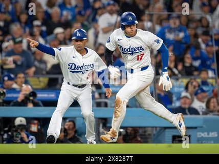 21 mai 2024 : Los Angeles Dodger SHOHEI OHTANI rentre chez lui après avoir volé une troisième base et un lancer sauvage lors d'une défaite de 7-3 contre les Diamondback de l'Arizona le 21 mai 2024 au Dodger Stadium. (Crédit image : © Mark Edward Harris/ZUMA Press Wire) USAGE ÉDITORIAL SEULEMENT! Non destiné à UN USAGE commercial ! Banque D'Images