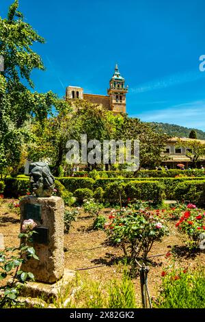 Courte escale dans la belle petite ville de Valldemossa dans le nord-ouest de l'île Serra de Tramuntana région - Majorque - Espagne Banque D'Images