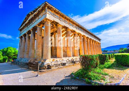 Athènes, Grèce : Temple d'Héphaïstus, ruines grecques anciennes. Le célèbre temple Hephaistos sur l'Agora à Athènes. Destination de voyage Europe Banque D'Images